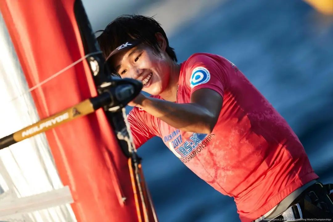 e724277677a0f6f13c26e8043745f42c