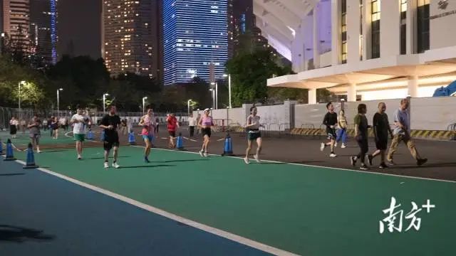 8d2000b80874b00c8c5023829de5296e