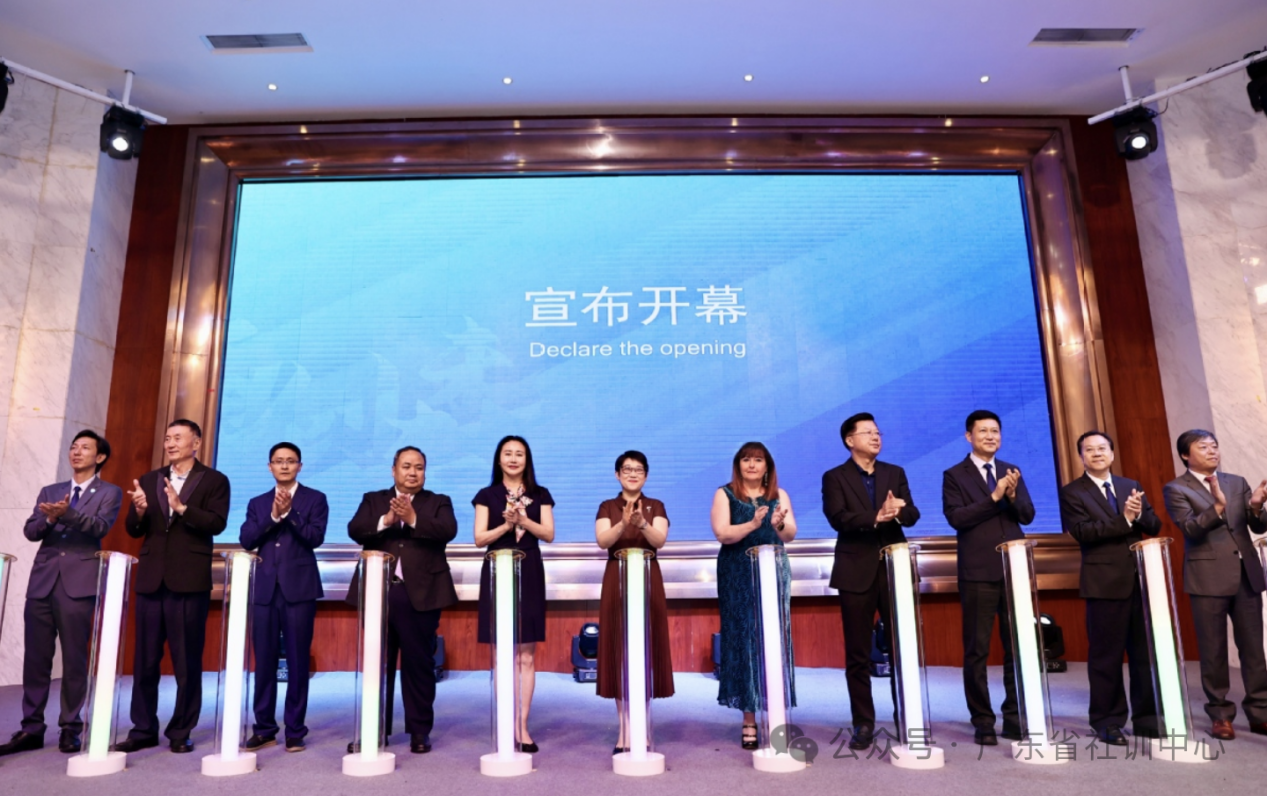 61b84aa76533796e279f0224b5f75795