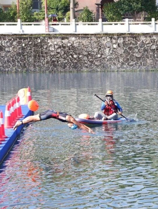 8c434aa5f41a1ff9af7eef63c54526d2