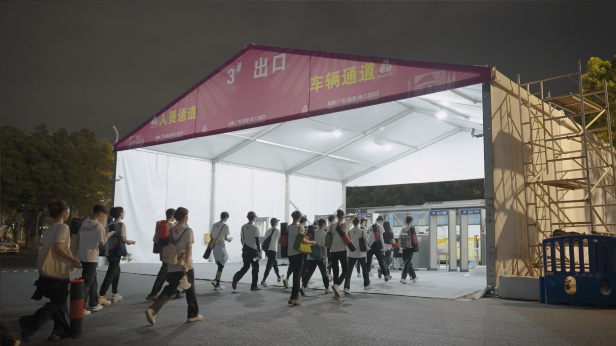 de9628f0396680b06a337b9ce9f30058