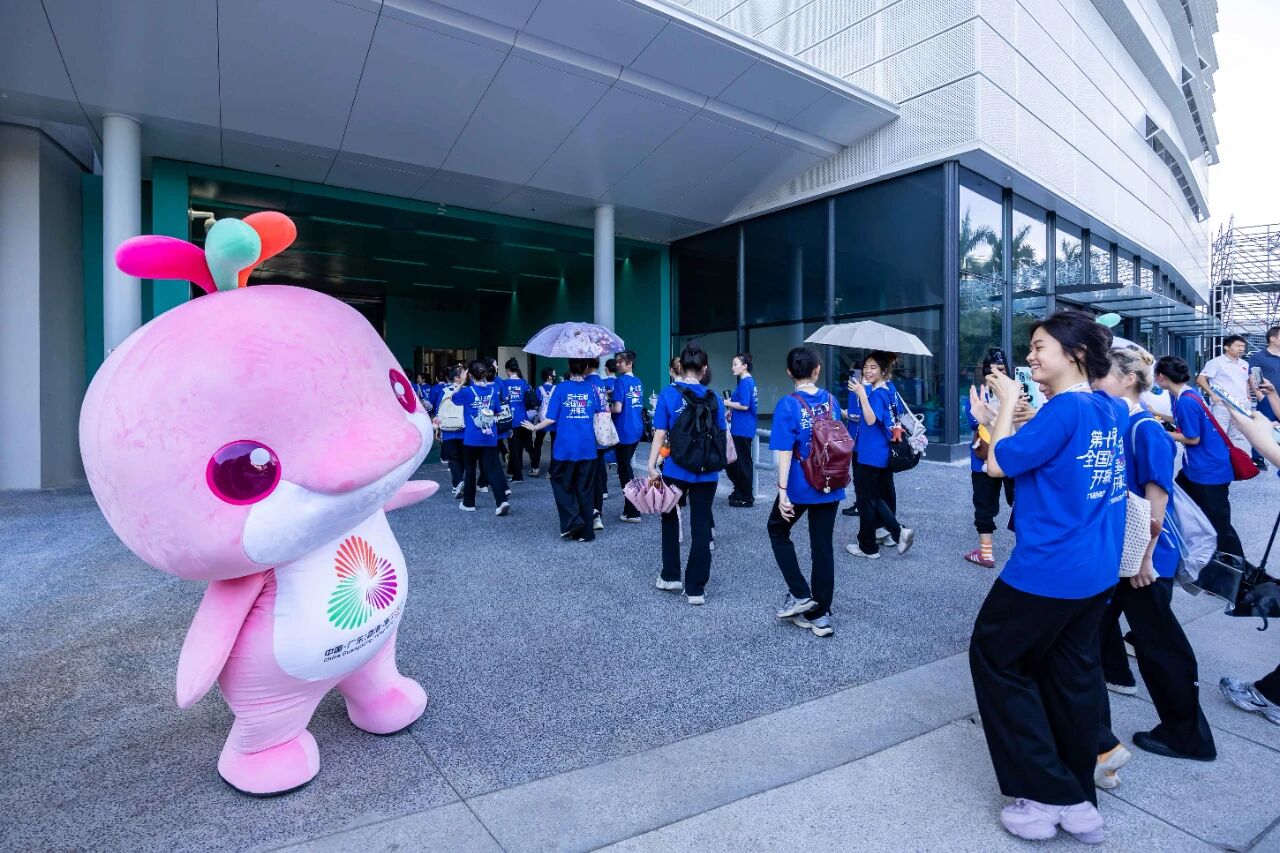 332278c1caff8f521417ec208ea70570